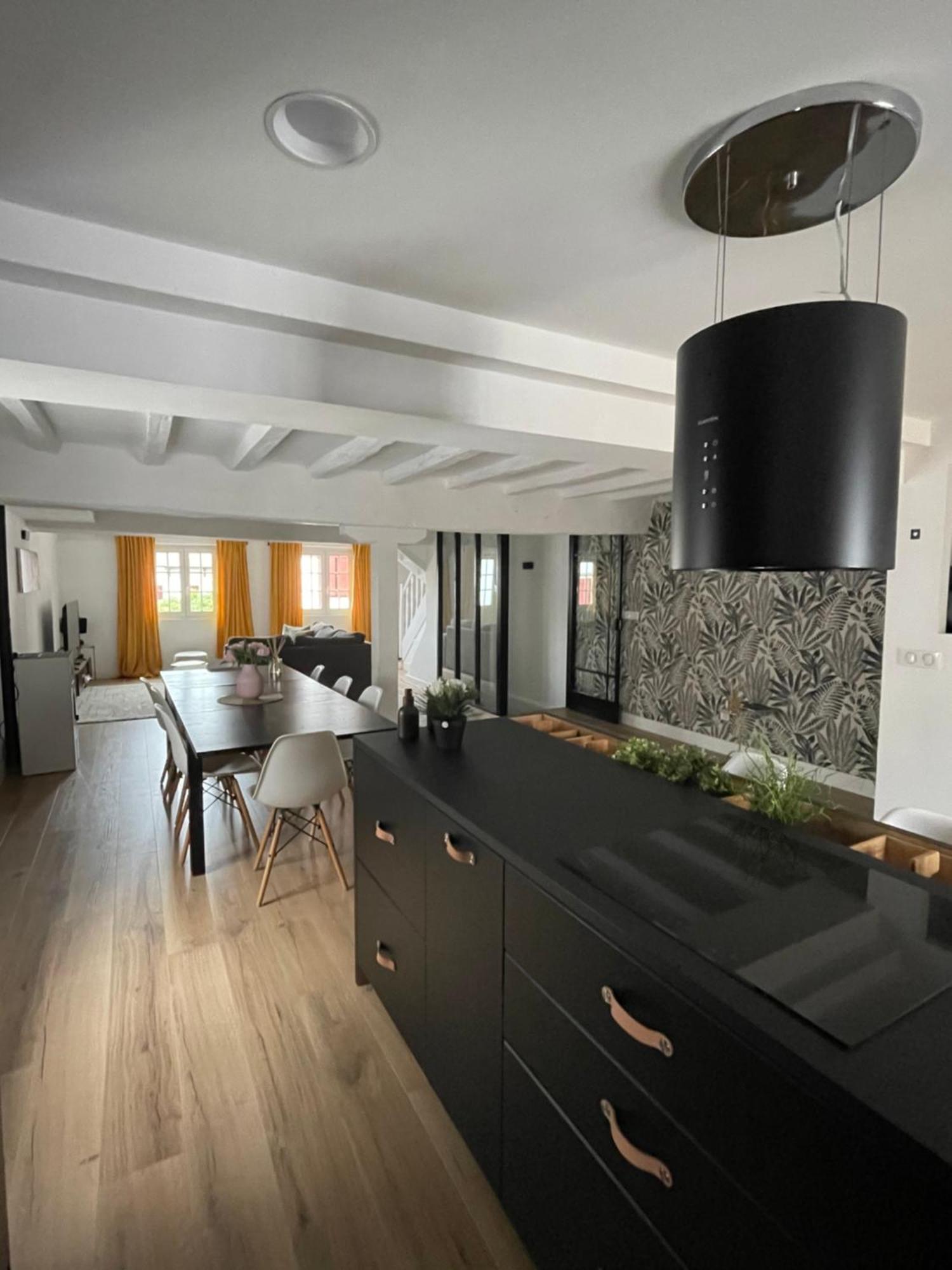 אורונייה Belle Maison Basque 12 Personnes מראה חיצוני תמונה